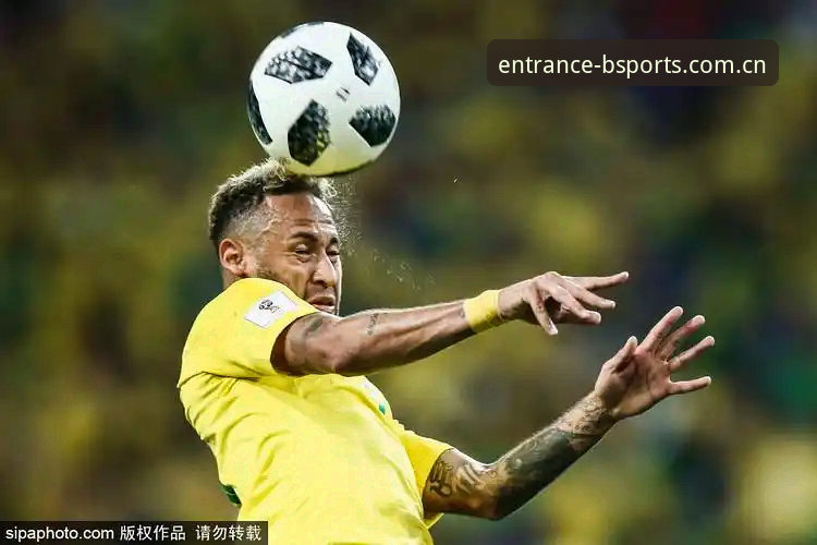 b体育官方平台入口哪个好 资深用户亲历:从格拉利什深夜狂欢看B体育平台观赛体验的独特价值